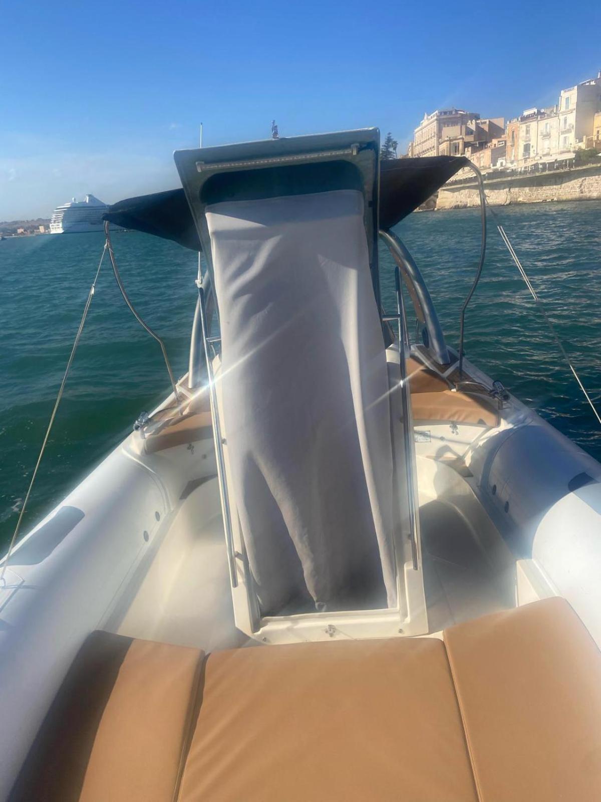 Verde Mare Isola Carrozziere Fonte Ciane Екстериор снимка